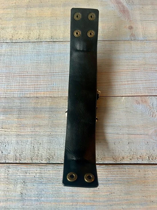 Handcrafted Black Leather Bracelet Genuine Button Pearls Statement Cuff - Picture 6 of 11